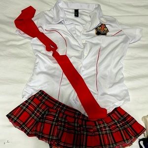 School girl outfit. Worn once for pictures. Medium